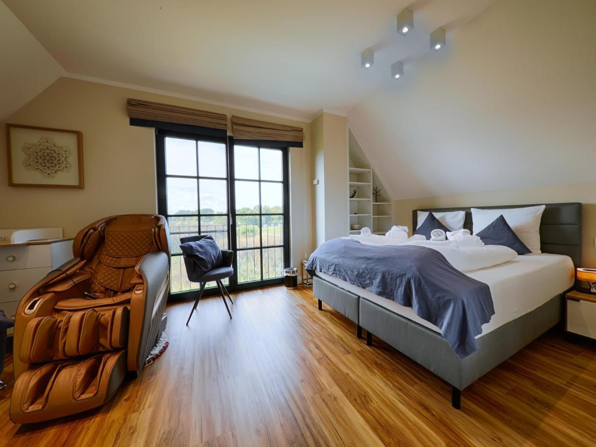 Reetland Am Meer - Premium Reetdachvilla Mit 3 Schlafzimmern, Sauna, Kamin Und Massagesessel F05 Дранске Екстер'єр фото